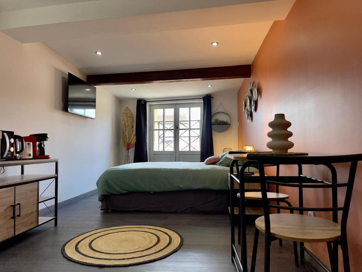 Rooftop N°38 - Rooms Et Studios - Vue Cite Medievale Carcassonne Buitenkant foto